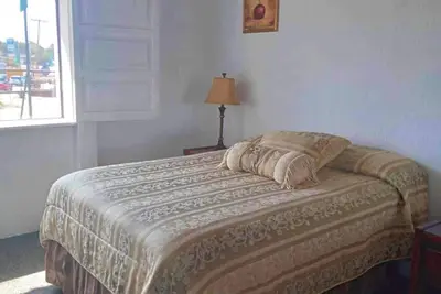 Image de Condo for 5 at La Paloma Beach Resort. Access to all amenities. 24 hr security.