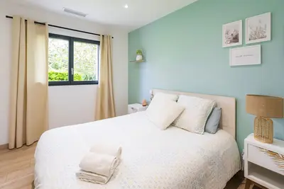 Image de Maison de vacances 'Villa Iguski' avec terrasse privée, Wi-Fi et climatisation