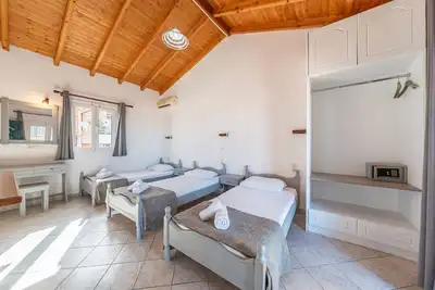 Image de Studio 'Kavos Panorama 119 ' avec vue sur mer, Wi-Fi