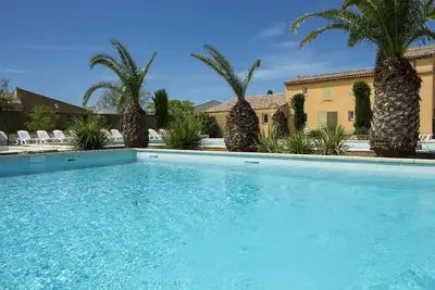 Image de Maison de vacances \"Le Mazet De Leon\" avec piscine partagée, terrasse privée et Wi-Fi