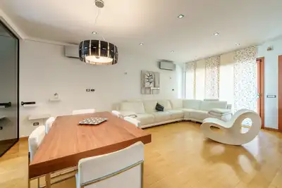 Image de Maison de vacances 'A Due Passi Dal Mare' avec terrasse privée, Wi-Fi et climatisation