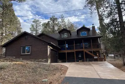 Image de Northern Cross Retreat just 2 Miles from Snow Summit and Bear Mountain