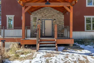 Image de Embrace Coziness At Rudolph Ranch: Skiing, Hiking, Trail, Casino's. Pet friendly