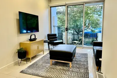 Image de Canberra Accommodation - modern 2br townhouse in Crace - Free Wifi & parking