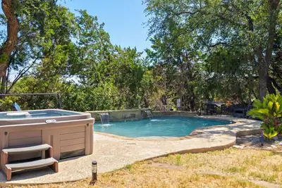 Image de The Teal Door - Pool/Hot Tub, nearby Lake Travis *New to Vrbo*