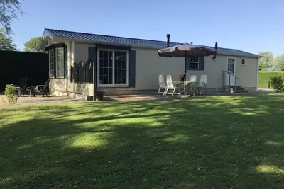 Image de Detached luxury spacious chalet suitable for max. 4 persons. All rooms are on the ground floor with central heating.