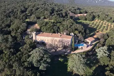 Image de Appartement 4 chambres dans un château du 16ème siècle
