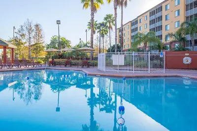 Image de 2 Bedroom Condo, Sleeps 8, Full Kitchen, at Orlando Sunshine Resort!