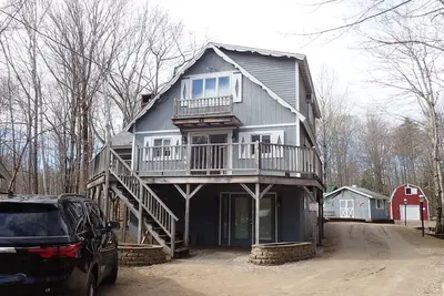 Image de Large Home on 2 Wooded Acres - Beach, Boat Ramp, Lots of Extras - Dogs Welcome