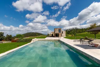 Image de Villa Velari In Volterra With Private Pool, Ac