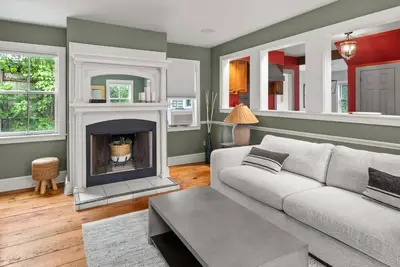 Image de Stunning Vermont Farmhouse in Stowe Town Center