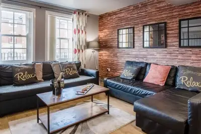 Image de The Gathering 3 - Chester City Centre – Sleeps 14