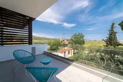 Image de Two - Bedroom Duplex with Garden in Argilos Residential Complex