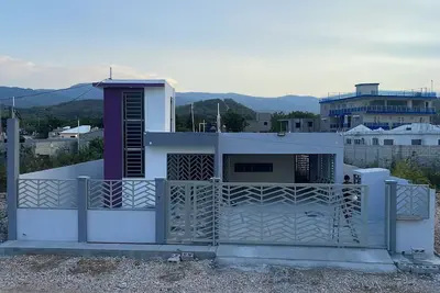 Image de New construction luxury home with Bay views of the Southwest Beaches