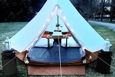 Image de Creekside Retreat Tent