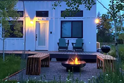 Image de Luxury tiny home conveniently located between Whitefish and Colimbia Falls!