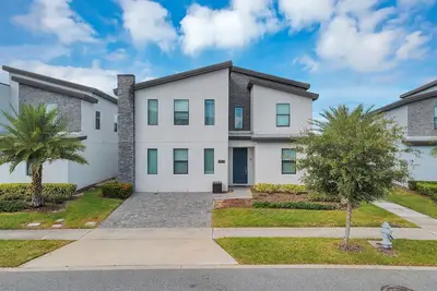 8 Minutes from Disney with Game Room