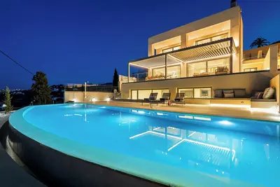 Image de Kyma 6-Bedroom Villa with Gym, Sauna, Private Pool - Disability Access