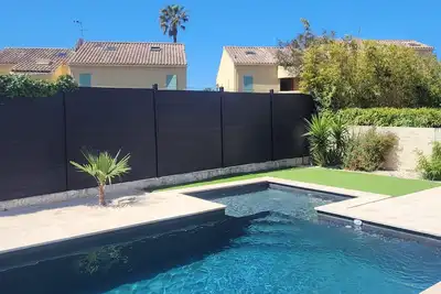 Image de Maison avec piscine mer a pieds