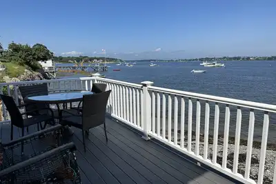 Step off the deck to enjoy the beach & a short walk down the scenic peninsula ~