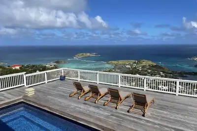 Image de Three bedroom villa with Upper Hill and Ocean View