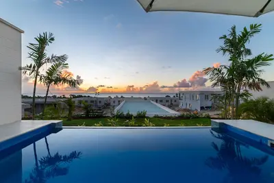 Image de Beautiful design white villa with sea views in gated community