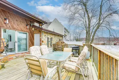 Image de Waterfront Lake Hopatcong Home w/ Boat Dock!