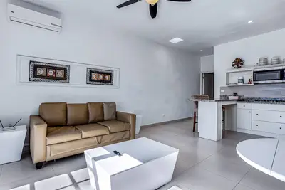 Image de Dog-friendly suite with kitchenette, heated outdoor pool, hot tub, terrace, Ac