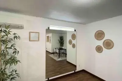 Image de Central Urban Oasis!