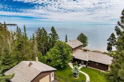Image de Luxurious Home on Lake Superior | Fjordheim