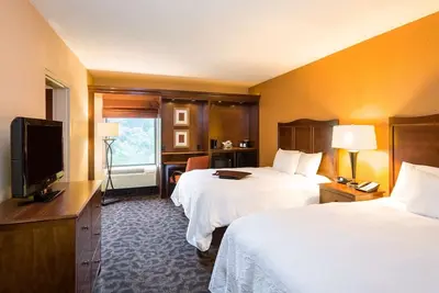 Image de Danville Delight: Cozy Stay with Complimentary Breakfast & Free WiFi