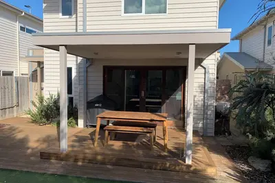Image de Benito’s Hideaway Queenscliff - quiet location, 2 minutes walk to the beach.