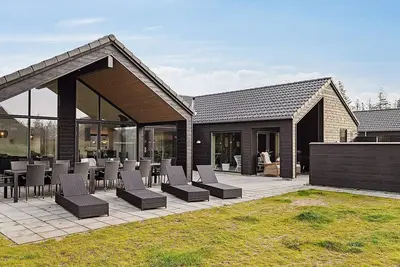 Image de Retraite de luxe avec piscine -- By Traum Ferienwohnungen