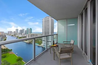 Image de Spectacular Resort 2br - Amazing Balcony View