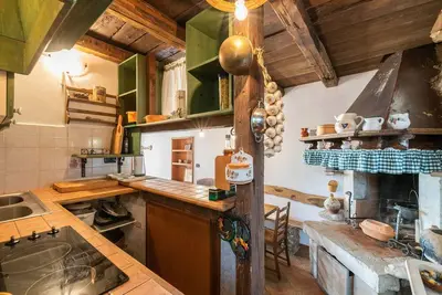 Image de Villa à Kaštelir avec 4 chambres à coucher, 8 couchages