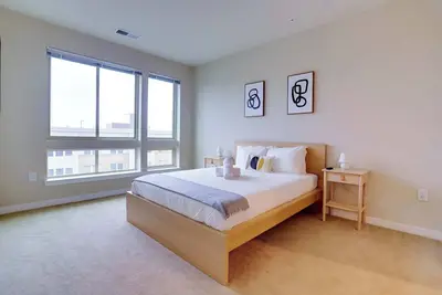 Image de Modern Apt | Pool & Gym Access
