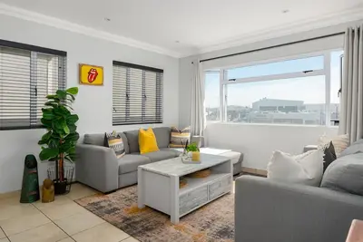 3 Bedroom Family Apartment in Blouberg | Bbq