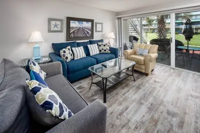 Image de 110b - 1br/1 Bath at Seaspray Condos on Okaloosa Island, Fort Walton Beach, Fl