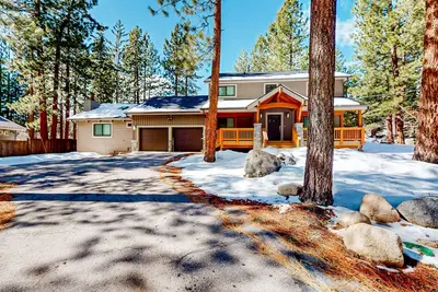 Image de Quiet adventure retreat in Incline Village / on the Golf course.