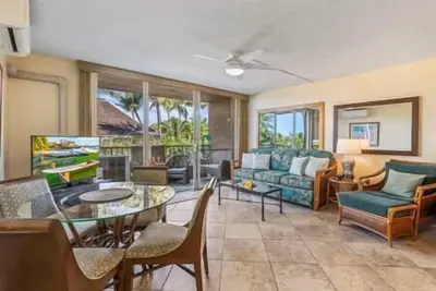 Image de 1 bedroom Beachfront Condo, Ac, Lanai Oceanview