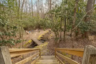 Image de Cabin Between Two Creeks-10 Acres