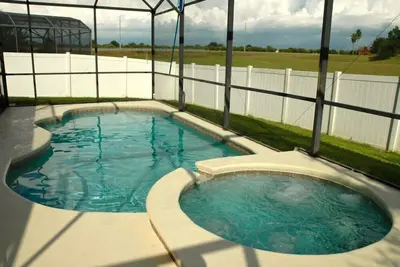 Image de Pool and Spa heat included limited offer! Sleeps 6