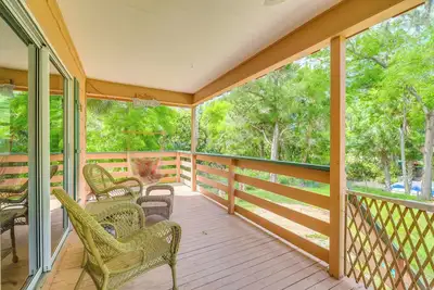 Image de Riverfront Inglis Duplex w/ Shared Dock & Fire Pit