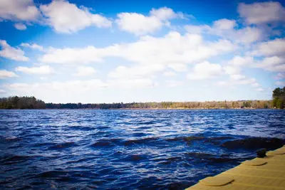 Image de Lakeside Retreat with Private Docks, Hot Tub, Scenic Views and Near Trails