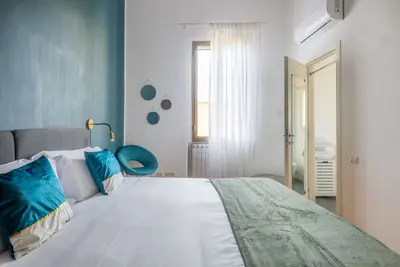 Image de Elegant Apartment with Two Bedrooms