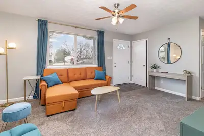Image de 3 Miles from the Ark! 3 bedroom Home in Williamstown with Game Room!