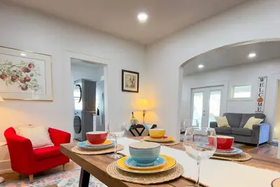 Image de A Rare Spanish Revival Retreat - Modern Comfort + Steps to Water & Downtown!