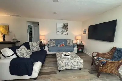 Image de Cozy, coastal, getaway! \n13 min. To St. Pete Beach & 10 to Treasure Island!