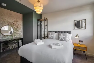 Renaissance 9: 1 Bedroom Apartment in Southport
