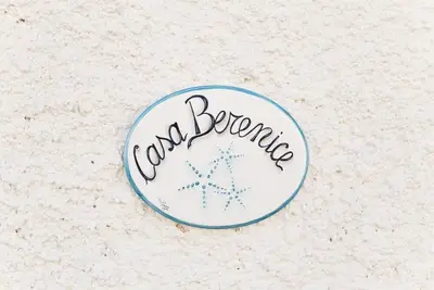 Image de Casa Berenice offers tourist rental service in the center of Olbia.